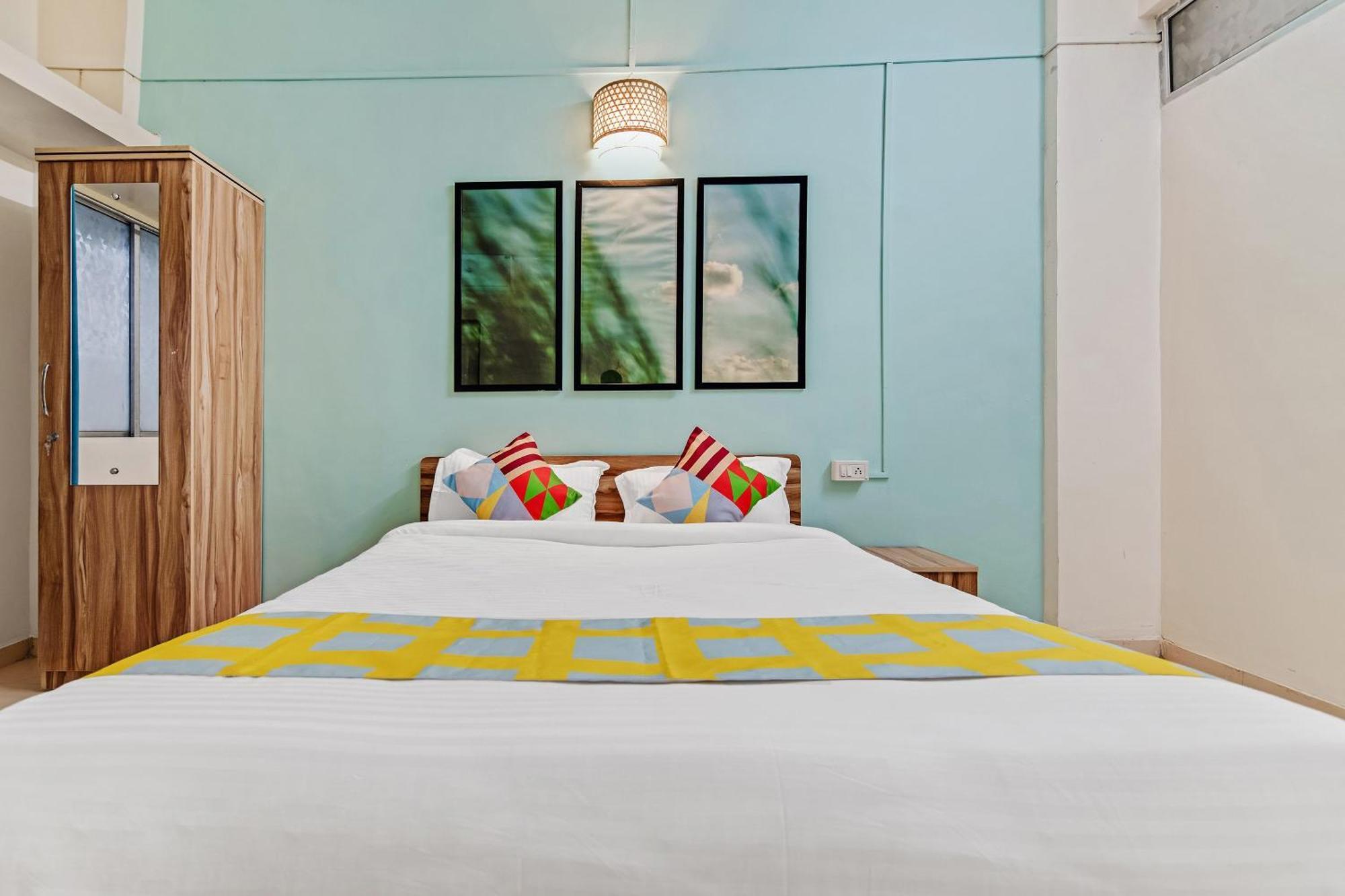 פונה Super Hotel O Saraswati Niwas Vadgaon Budruk מראה חיצוני תמונה